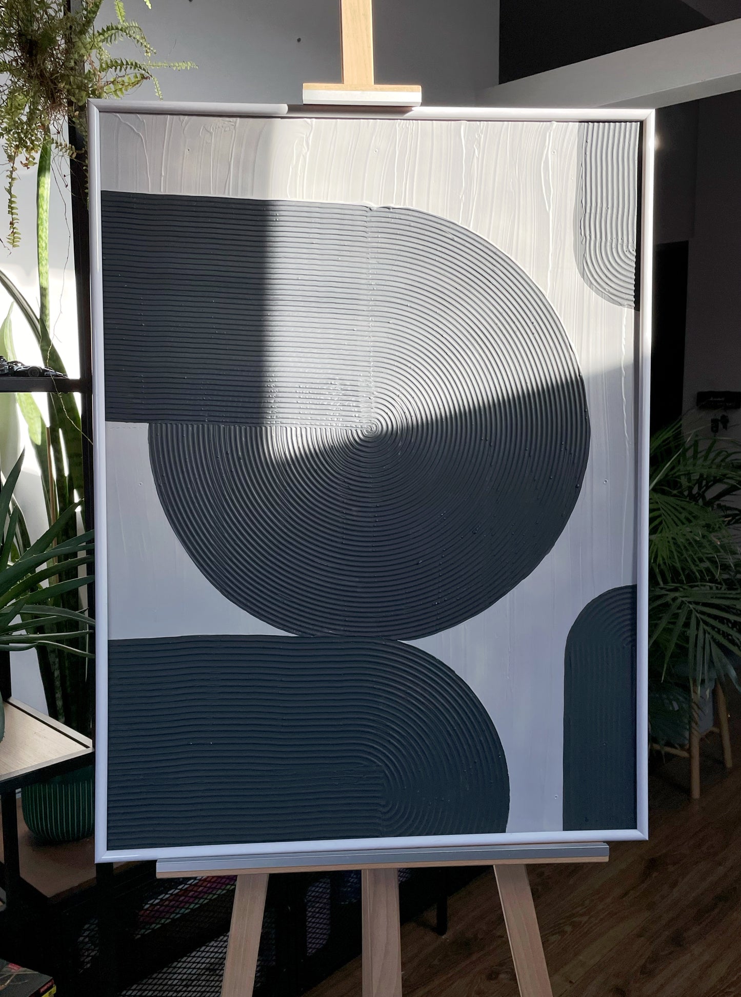 Tablou minimalist lucrat manual, in relief - "No 6"